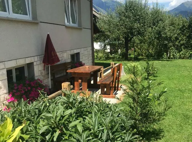 Jelovska Cesta 13 بليد